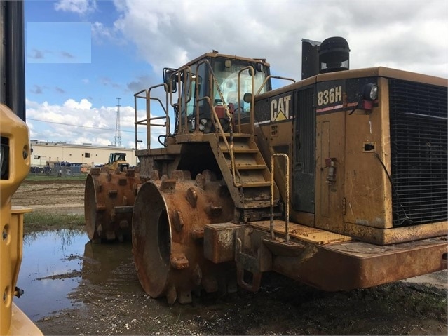 Compactadoras Suelos Y Rellenos Caterpillar 836 usada a buen prec Ref.: 1541464936149502 No. 4