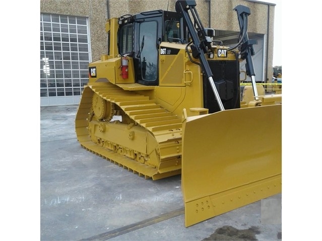 Tractores Sobre Orugas Caterpillar D6T en buenas condiciones Ref.: 1541474168466475 No. 4