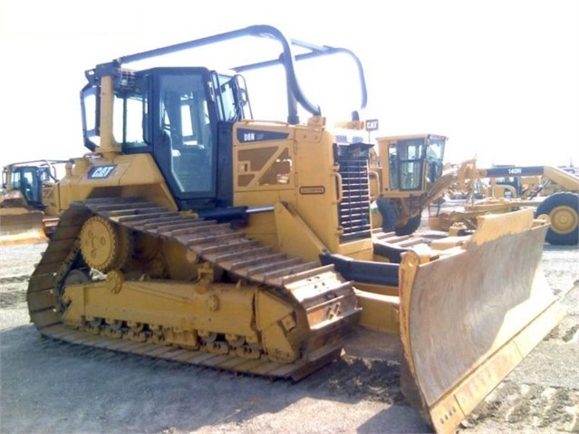 Tractores Sobre Orugas Caterpillar D6N en venta Ref.: 1542049864769401 No. 4