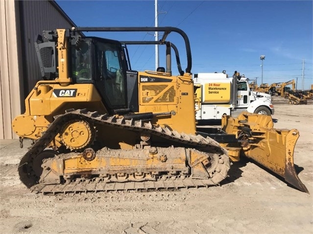 Dozers/tracks Caterpillar D6N