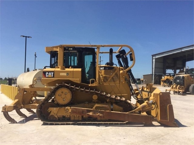 Tractores Sobre Orugas Caterpillar D6T