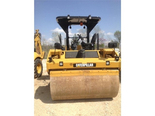 Vibratory Compactors Caterpillar CB64