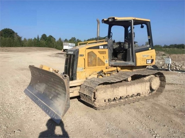 Dozers/tracks Caterpillar D5K