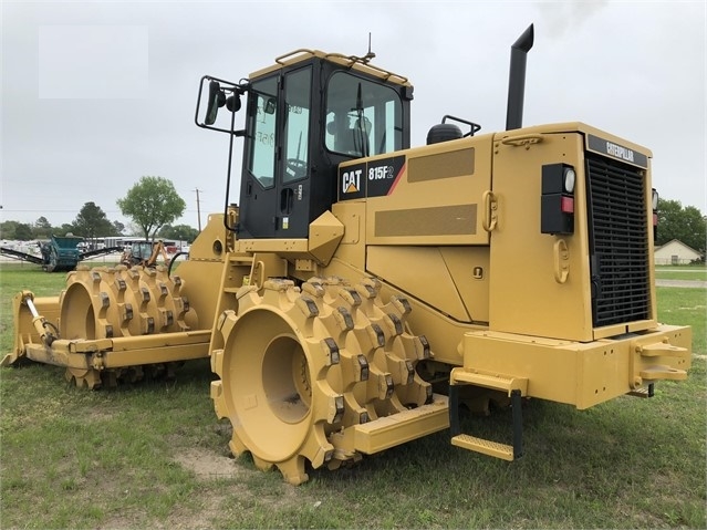 Compactadoras Suelos Y Rellenos Caterpillar 815F de segunda mano Ref.: 1542851989545478 No. 4