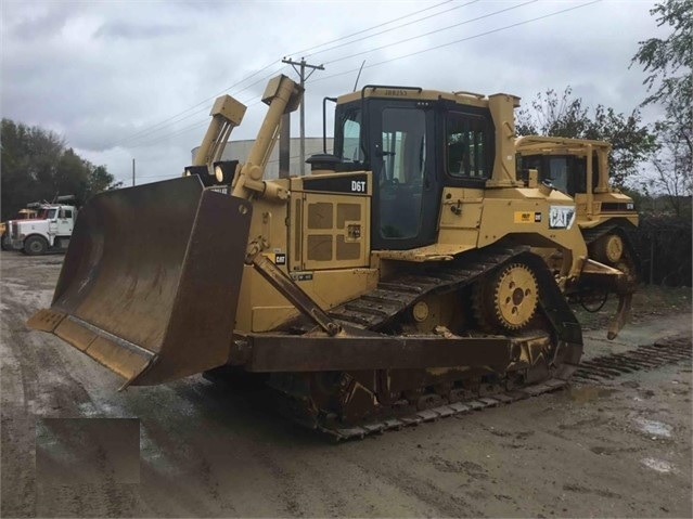 Dozers/tracks Caterpillar D6T