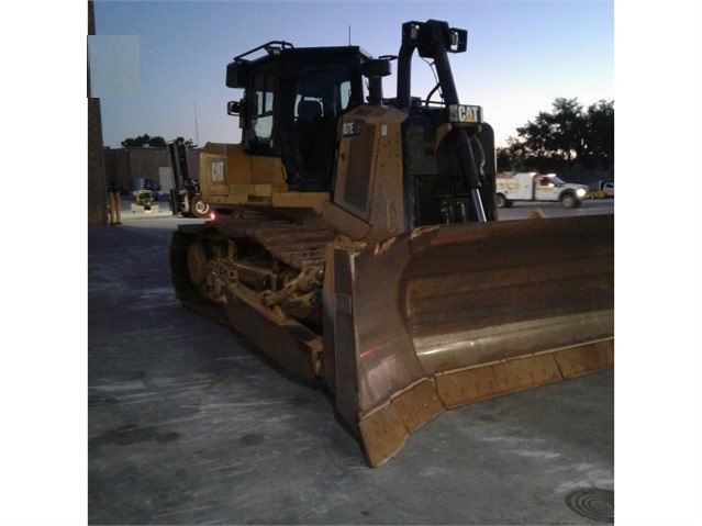 Tractores Sobre Orugas Caterpillar D7E en venta Ref.: 1543446379018380 No. 2