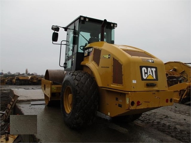 Compactadora Vibratoria Caterpillar CS56 seminueva en perfecto es Ref.: 1543546023863468 No. 4