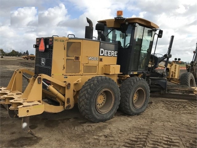 Motoconformadoras Deere 870D importada en buenas condiciones Ref.: 1543955638722722 No. 3