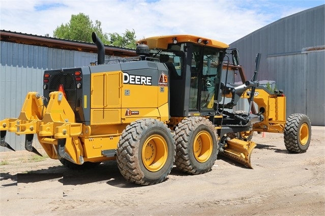 Motoconformadoras Deere 770G de medio uso en venta Ref.: 1544049471482382 No. 3