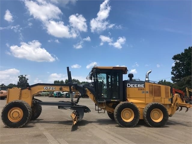 Motoconformadoras Deere 672G