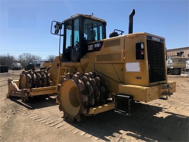 Compactadoras Suelos Y Rellenos Caterpillar 815F usada Ref.: 1545064566299048 No. 2