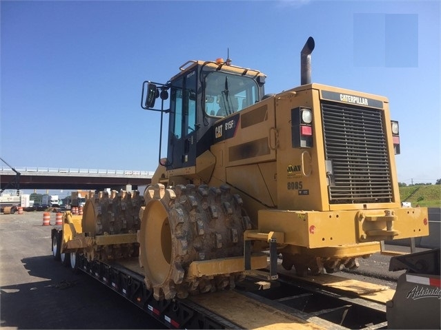 Compactadoras Suelos Y Rellenos Caterpillar 815F de segunda mano  Ref.: 1545064875138177 No. 4