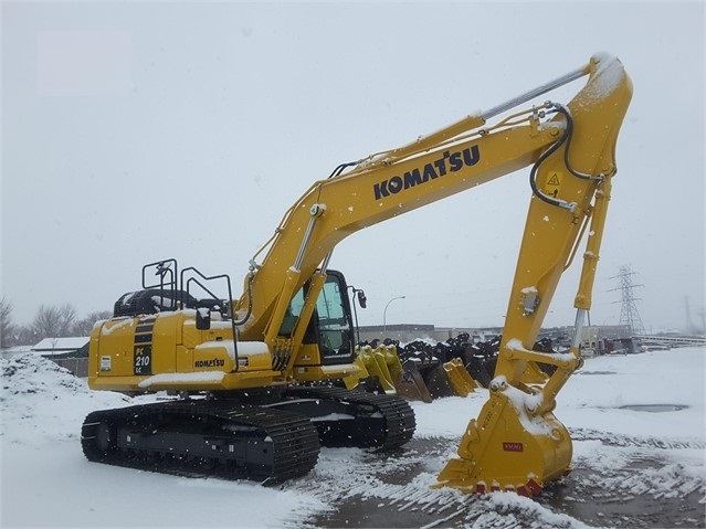 Excavadoras Hidraulicas Komatsu PC210 L en venta, usada Ref.: 1545077825102719 No. 2