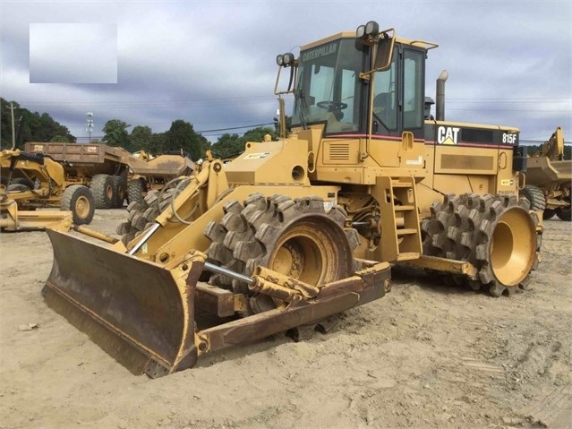 Compactadoras Suelos Y Rellenos Caterpillar 815F en venta, usada Ref.: 1545081838590118 No. 2