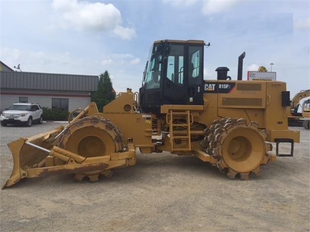 Compactadoras Suelos Y Rellenos Caterpillar 815F