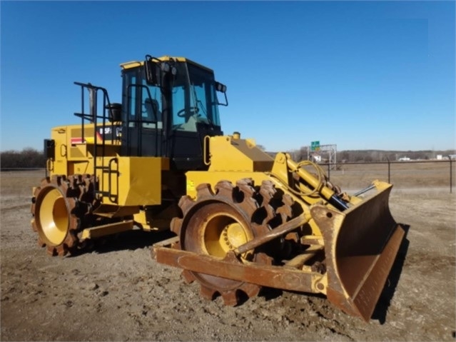 Compactadoras Suelos Y Rellenos Caterpillar 815F