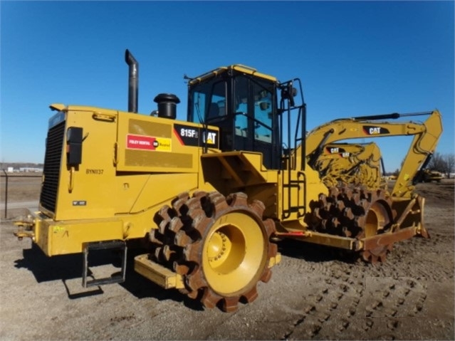 Compactadoras Suelos Y Rellenos Caterpillar 815F en buenas condic Ref.: 1545086416108133 No. 3