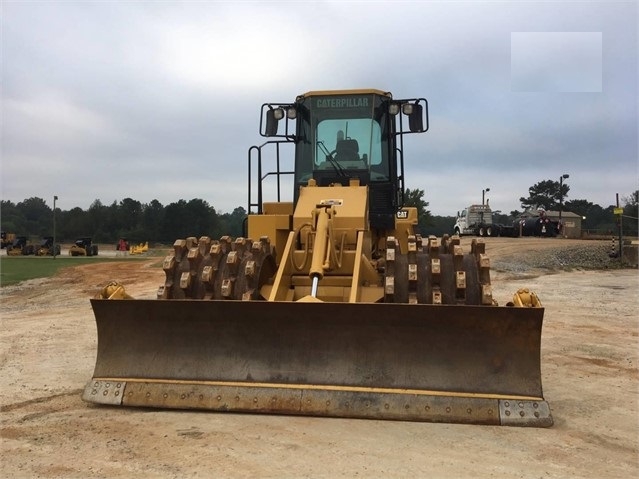 Compactadoras Suelos Y Rellenos Caterpillar 815F en buenas condic Ref.: 1545087169029570 No. 2