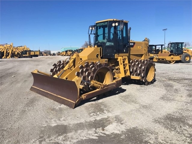 Compactadoras Suelos Y Rellenos Caterpillar 815F