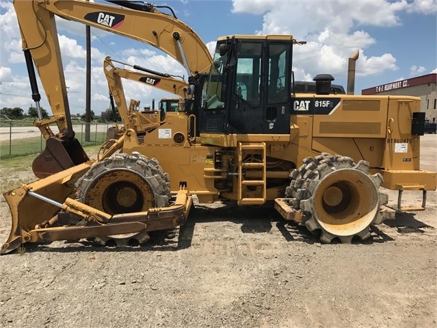 Compactadoras Suelos Y Rellenos Caterpillar 815F