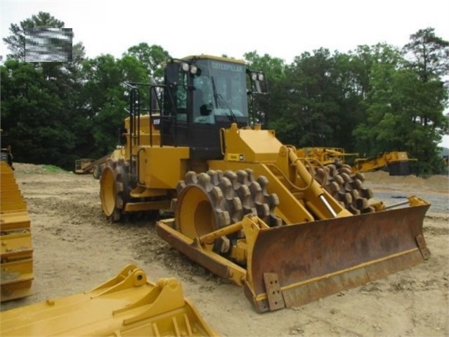 Compactadoras Suelos Y Rellenos Caterpillar 815F en venta Ref.: 1548375694918220 No. 2