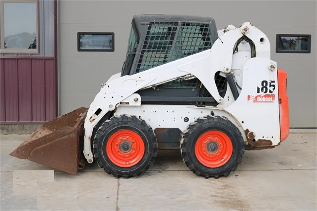 Minicargadores Bobcat S185