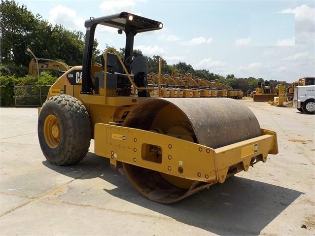 Compactadora Vibratoria Caterpillar CS54 de segunda mano a la ven Ref.: 1548718582862110 No. 4