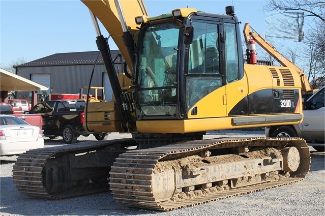 Excavadoras Hidraulicas Caterpillar 320DL seminueva en venta Ref.: 1548986517224641 No. 2