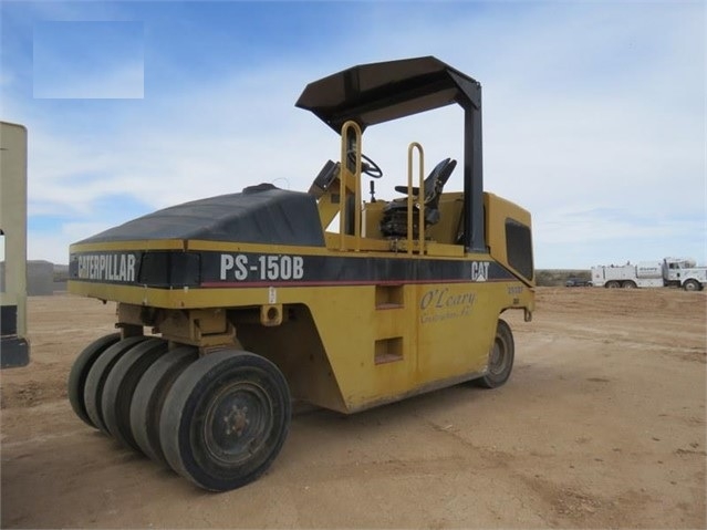 Compactors Tires Asphalt Caterpillar PS-150B