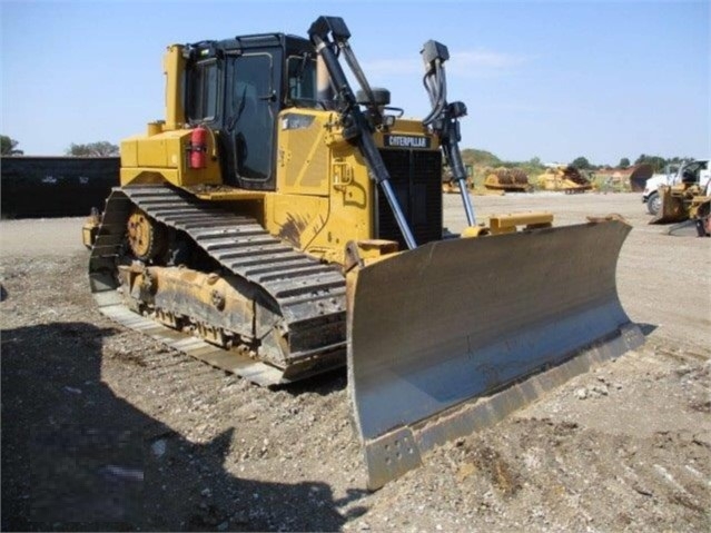 Dozers/tracks Caterpillar D6T