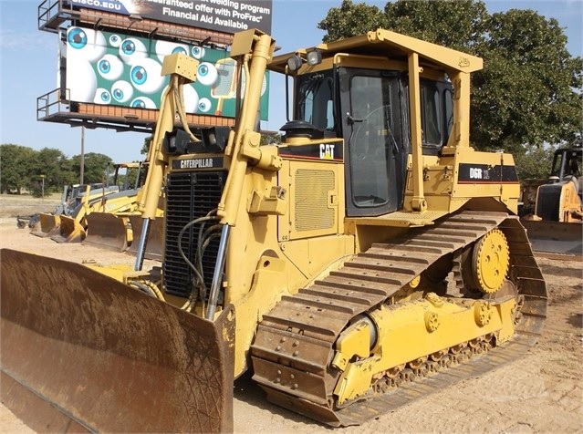 Dozers/tracks Caterpillar D6R