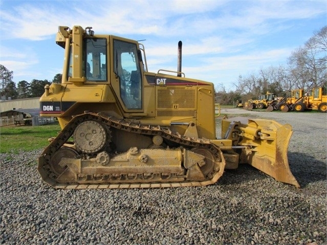 Tractores Sobre Orugas Caterpillar D6N en buenas condiciones Ref.: 1550173649497776 No. 4