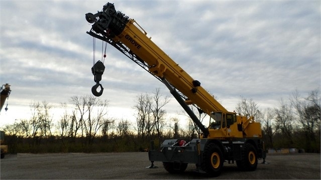 Gruas Grove RT890E de bajo costo Ref.: 1550679244947566 No. 2