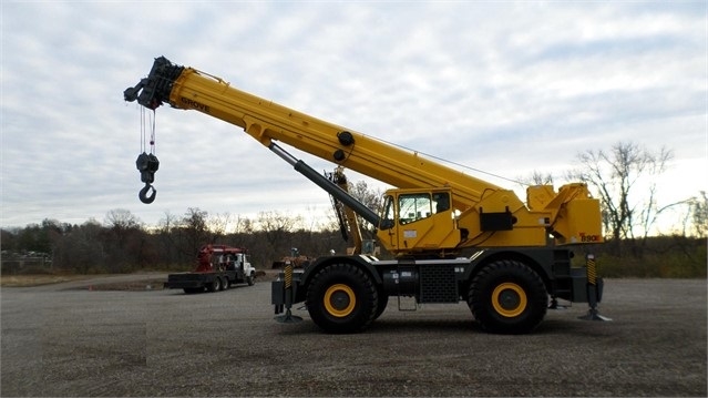 Gruas Grove RT890E de bajo costo Ref.: 1550679244947566 No. 3