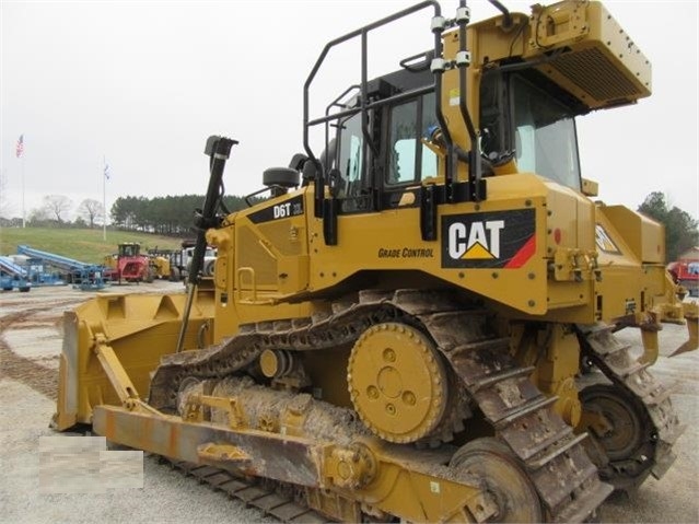 Tractores Sobre Orugas Caterpillar D6T de importacion a la venta Ref.: 1551149873911997 No. 2