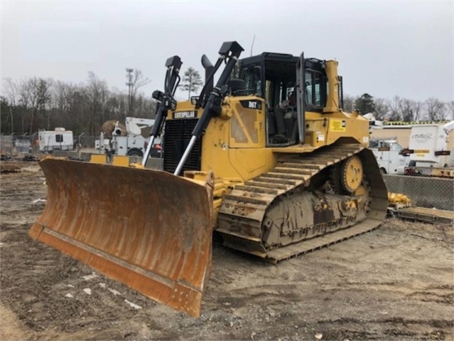 Dozers/tracks Caterpillar D6T