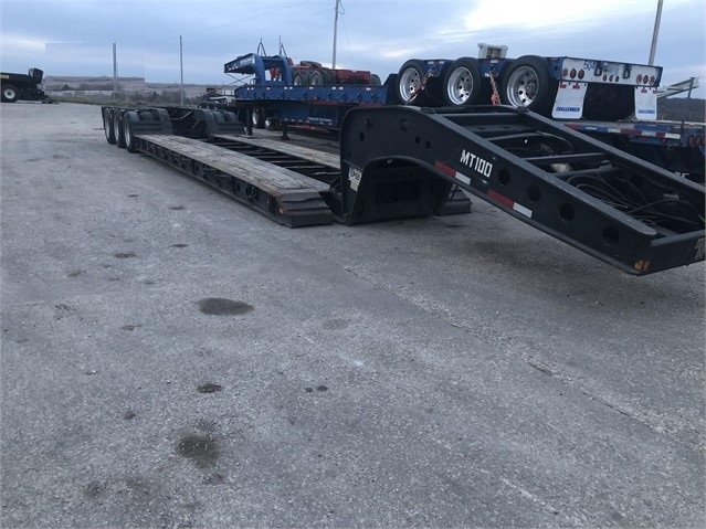 Lowboys Fontaine 50 TON