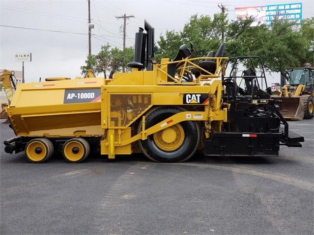 Pavimentadoras Caterpillar AP-1000D de medio uso en venta Ref.: 1552415900564640 No. 4