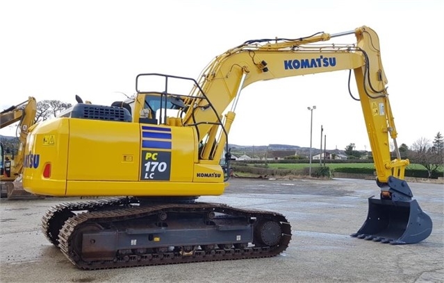 Excavadoras Hidraulicas Komatsu PC170 de medio uso en venta Ref.: 1552519738426792 No. 2