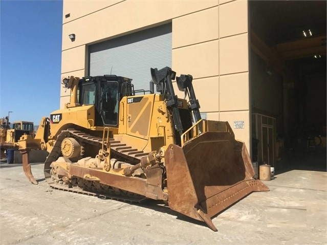 Dozers/tracks Caterpillar D8T