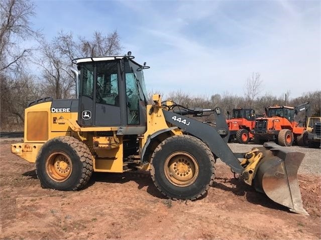 Cargadoras Sobre Ruedas Deere 444J usada a buen precio Ref.: 1553834428543535 No. 2