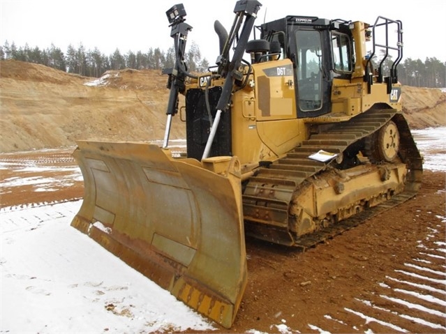 Tractores Sobre Orugas Caterpillar D6T seminueva en venta Ref.: 1554243524570697 No. 2