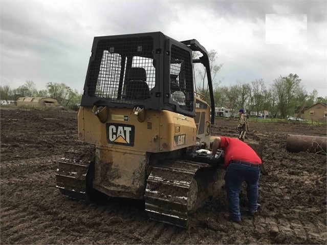 Tractores Sobre Orugas Caterpillar D4K en optimas condiciones Ref.: 1554244864155294 No. 3