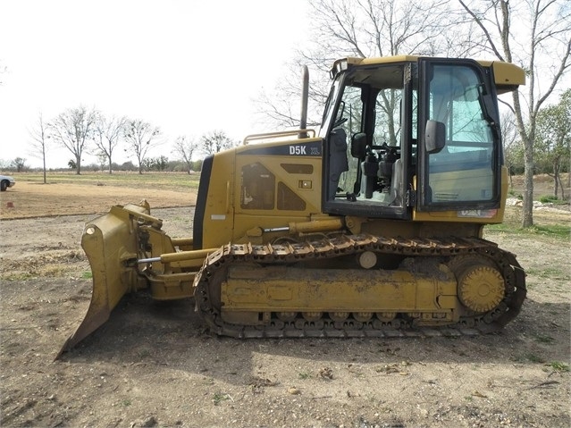 Tractores Sobre Orugas Caterpillar D5K de medio uso en venta Ref.: 1554329873858208 No. 2