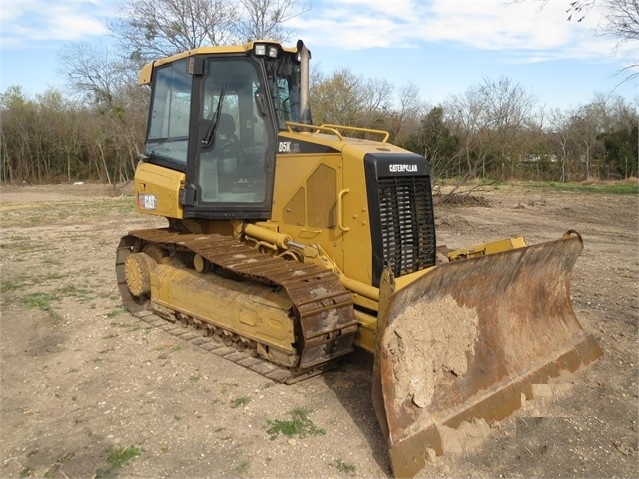 Tractores Sobre Orugas Caterpillar D5K de medio uso en venta Ref.: 1554329873858208 No. 3