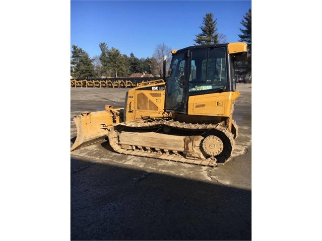 Dozers/tracks Caterpillar D5K