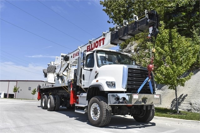 Gruas Elliott E145 de medio uso en venta Ref.: 1554919348119201 No. 2