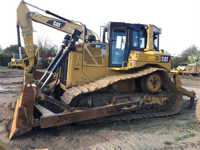 Tractores Sobre Orugas Caterpillar D6T