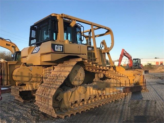 Tractores Sobre Orugas Caterpillar D6T en venta Ref.: 1555116492793303 No. 2