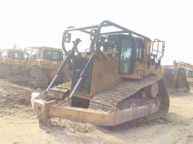 Tractores Sobre Orugas Caterpillar D6T